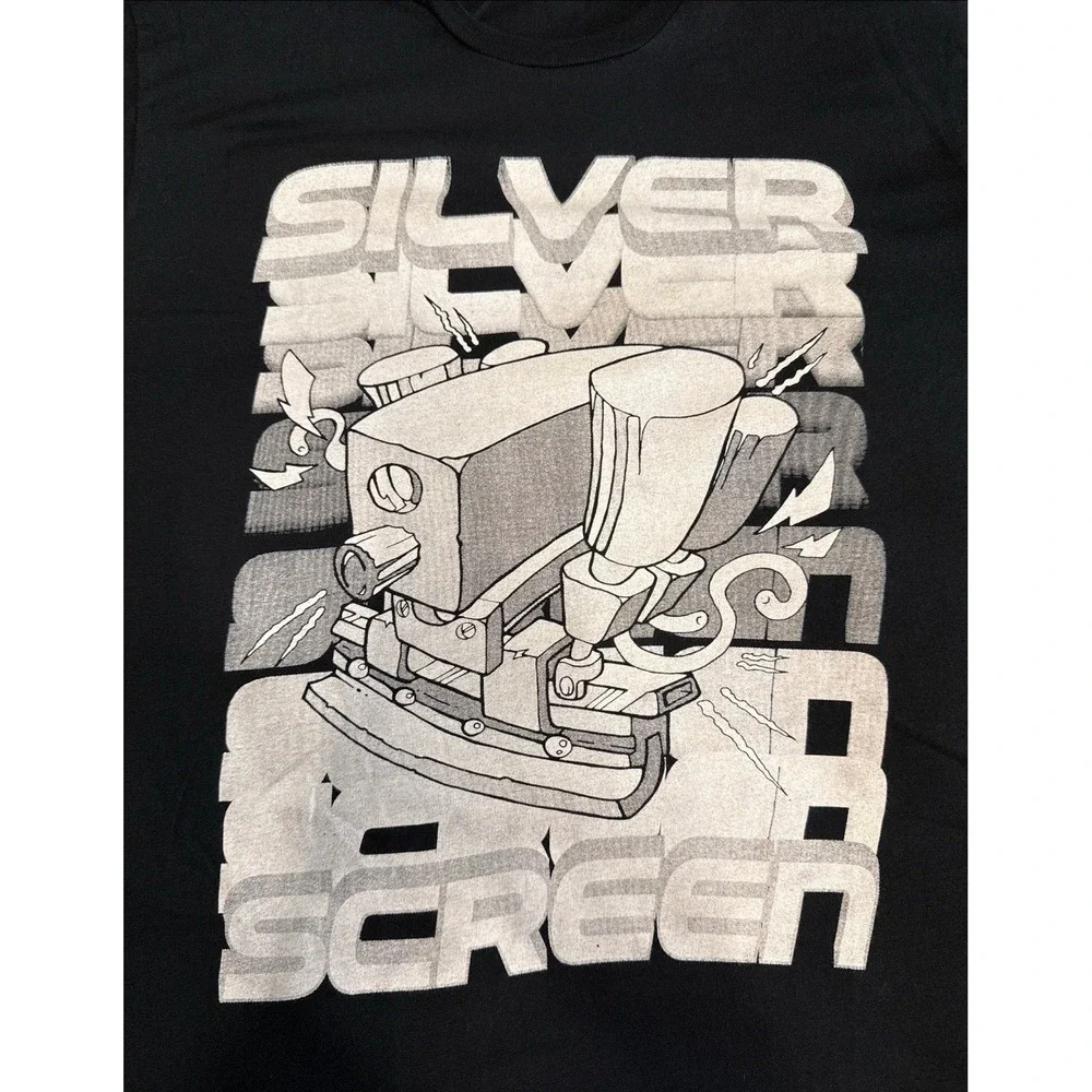 Live and Tell Silver Screen Flash Film Graphic T-Shirt Black‎ Unisex Graphic L